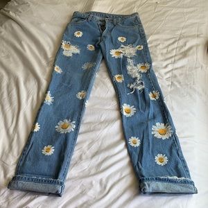 Hand Painted Daisy Ripped Straight Jeans